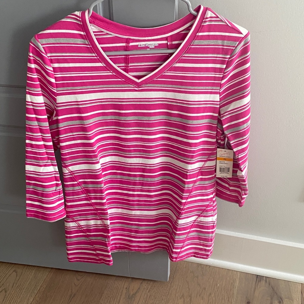NWT Kim Rogers Pink and White Striped V-Neck 3/4 Sleeve Top